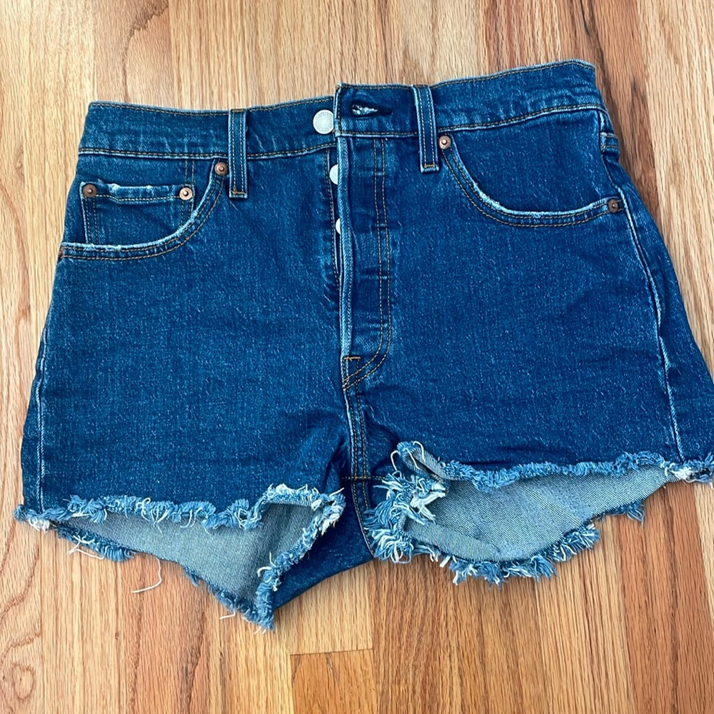 Levi Jean Shorts